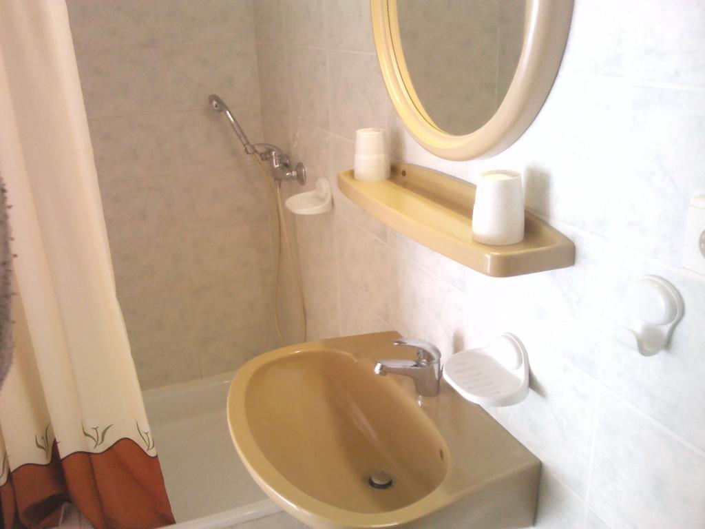 Napfény Apartment Keszthely Camera foto