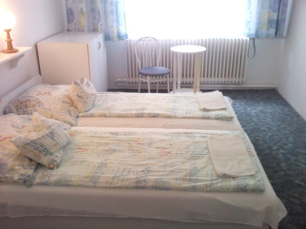 Napfény Apartment Keszthely Camera foto